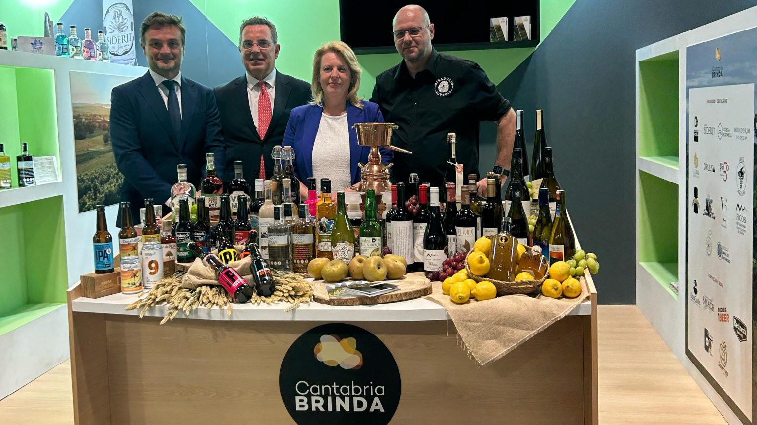 Cantabria Quesera y Cantabria Brinda muestran sus productos al Salón ...